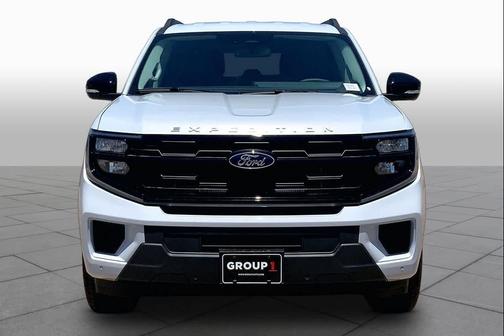 Space Silver Metallic 2026 Ford Expedition Active
