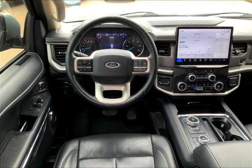 2022 Ford Expedition Max XLT