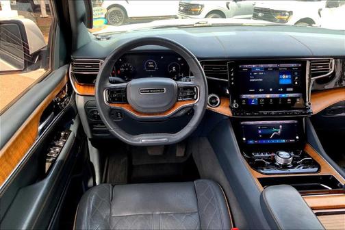2022 Jeep Grand Wagoneer Series III
