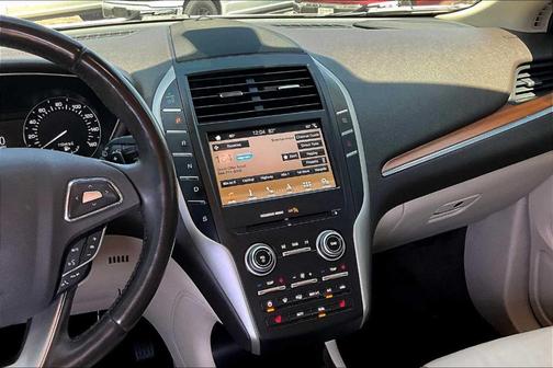 2018 Lincoln MKC Select