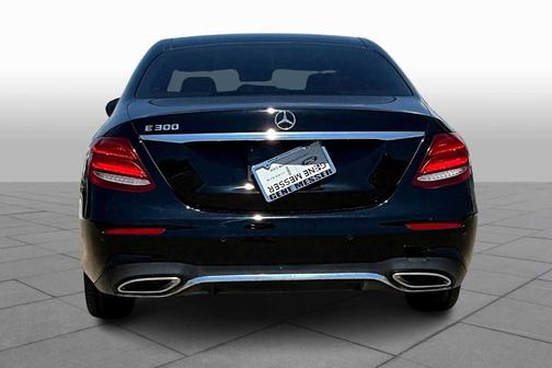 2017 Mercedes-Benz E-Class E 300 Sport