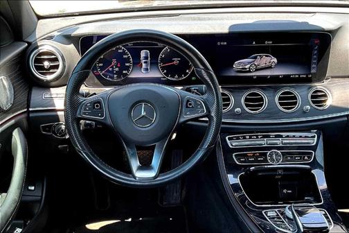 2017 Mercedes-Benz E-Class E 300 Sport