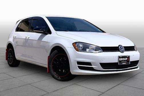 2015 Volkswagen Golf TDI S 4-Door