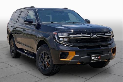 Agate Black Metallic 2026 Ford Expedition Tremor
