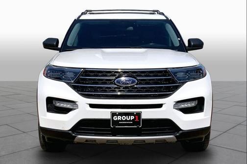 Star White 2021 Ford Explorer XLT