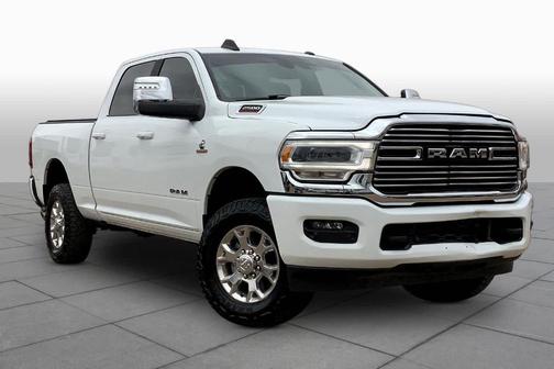 Bright White Clearcoat 2024 RAM 2500 Laramie