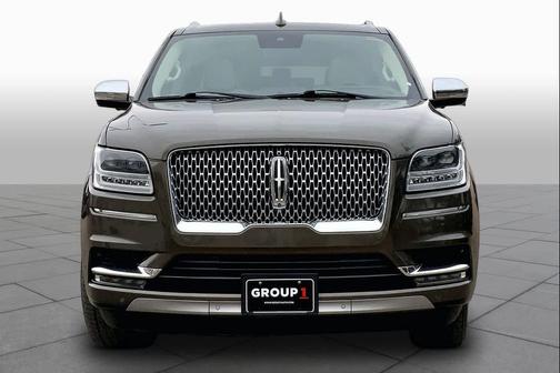 Chroma Molten Gold 2021 Lincoln Navigator L Black Label