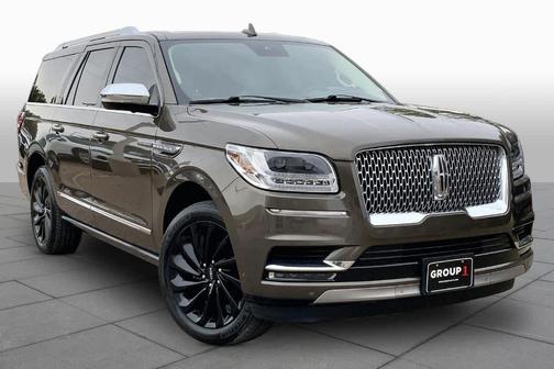 Chroma Molten Gold 2021 Lincoln Navigator L Black Label