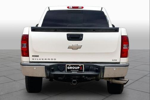 White Diamond Tri-Coat 2011 Chevrolet Silverado 1500 LTZ