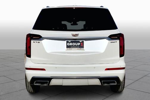 2022 Cadillac XT6 Luxury FWD