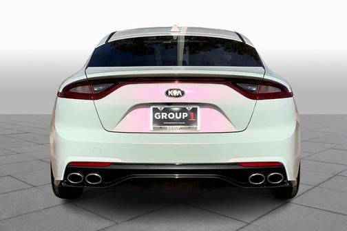 2018 Kia Stinger Base