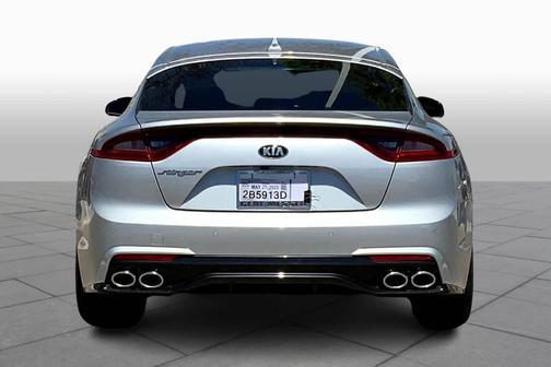 2018 Kia Stinger Base