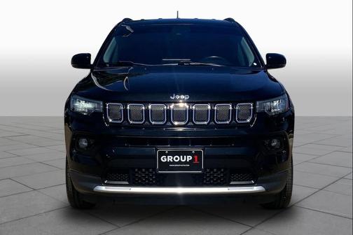 Diamond Black Crystal Pearlcoat 2022 Jeep Compass Limited