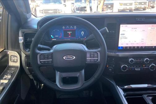 2025 Ford F-450 Lariat