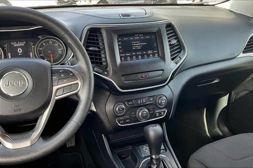 2020 Jeep Cherokee Latitude