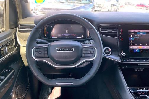 2023 Jeep Wagoneer L Series II