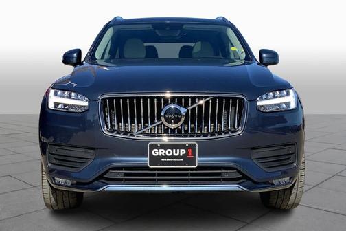 2022 Volvo XC90 T6 Momentum 6 Passenger