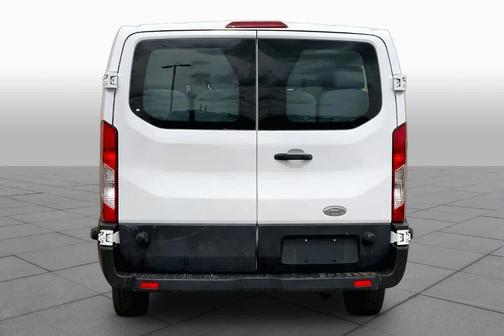 Oxford White 2015 Ford Transit-350 XLT