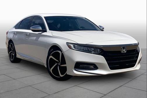 Platinum White Pearl 2018 Honda Accord Sport