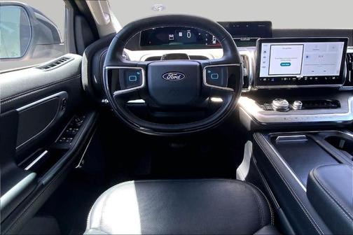 Oxford White 2025 Ford Expedition Max Platinum