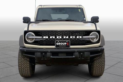 Tan 2025 Ford Bronco Badlands