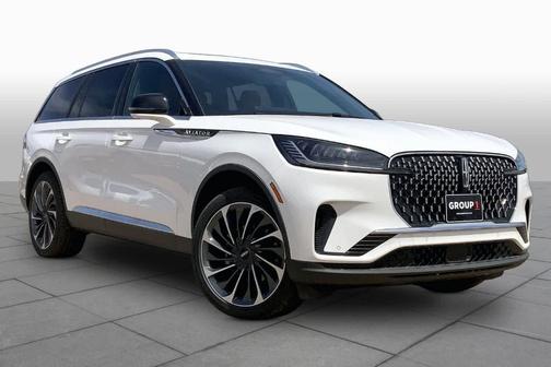 White 2026 Lincoln Aviator Reserve AWD