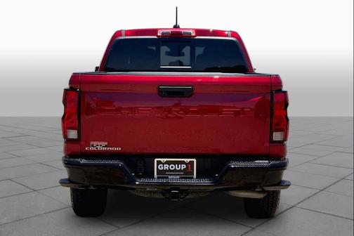 Radiant Red Tintcoat 2025 Chevrolet Colorado WT
