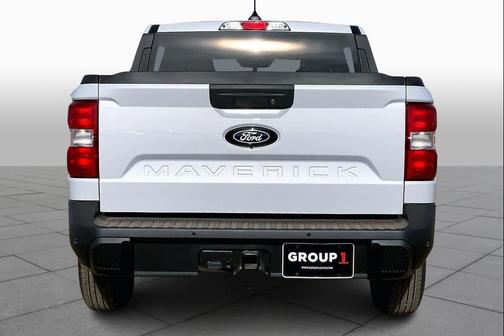 Space White Metallic 2026 Ford Maverick XL