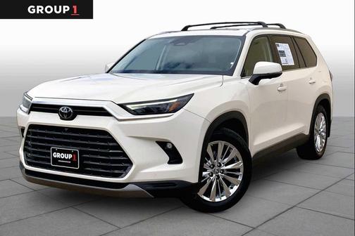 Coastal Cream 2024 Toyota Grand Highlander Platinum