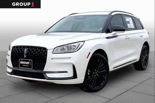Pristine White Metallic Tri-Coat 2024 Lincoln Corsair Reserve