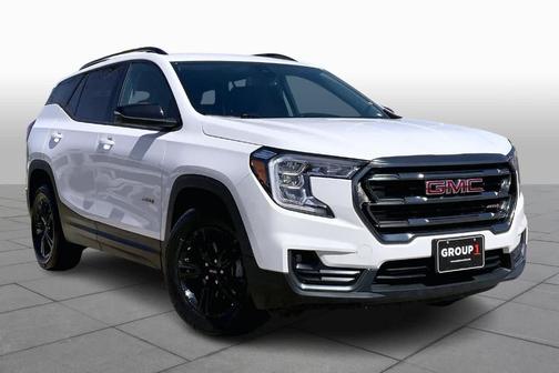 2024 GMC Terrain AT4