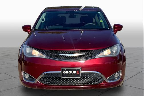 Velvet Red Pearlcoat 2018 Chrysler Pacifica Touring Plus
