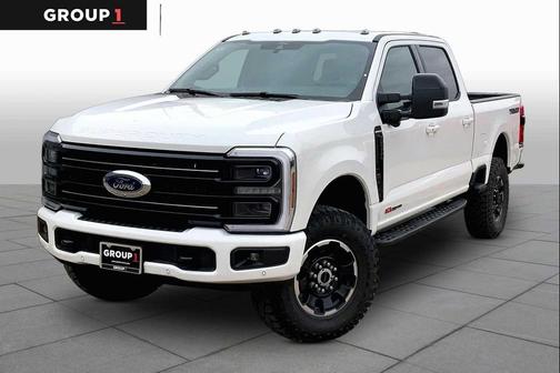 Star White Metallic Tri-Coat 2026 Ford F-250 Platinum