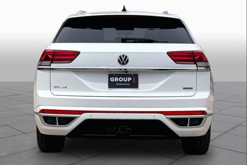 Pure White 2021 Volkswagen Atlas Cross Sport 3.6L V6 SEL Premium R-Line