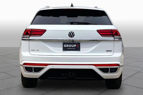 Pure White 2021 Volkswagen Atlas Cross Sport 3.6L V6 SEL Premium R-Line