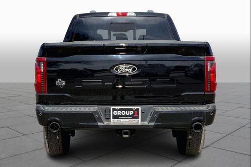Agate Black Metallic 2026 Ford F-150 XLT
