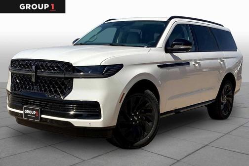 White 2026 Lincoln Navigator Reserve