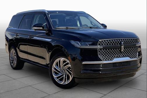 Infinite Black Metallic 2025 Lincoln Navigator Reserve