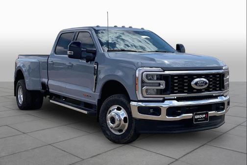 Glacier Gray Metallic Tri-Coat 2026 Ford F-350 Lariat