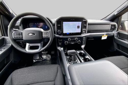 Agate Black Metallic 2026 Ford F-150 XLT
