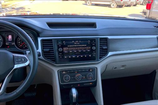 2021 Volkswagen Atlas 2.0T SE w/Technology