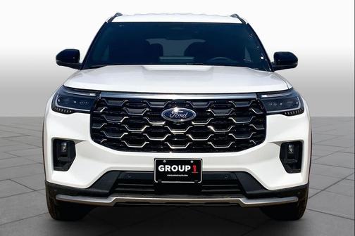 Star White Metallic Tri-Coat 2026 Ford Explorer Platinum