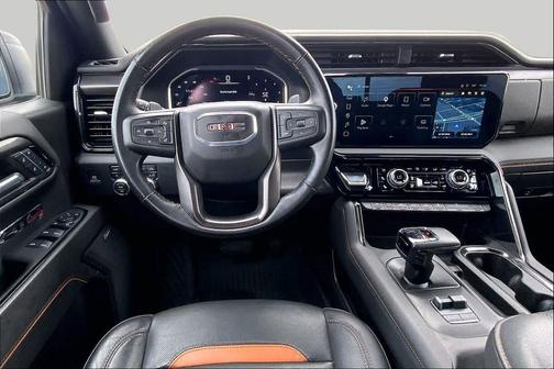 Summit White 2024 GMC Sierra 1500 AT4