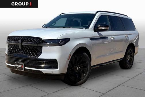 White 2026 Lincoln Navigator Reserve