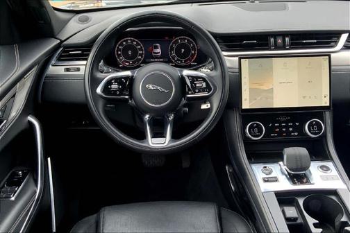 2024 Jaguar F-PACE P250 R-Dynamic S