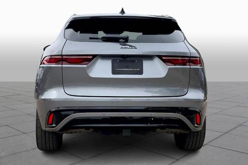 2024 Jaguar F-PACE P250 R-Dynamic S
