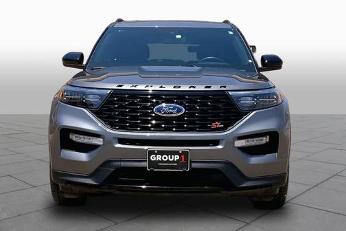 Carbonized Gray Metallic 2023 Ford Explorer ST-Line