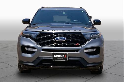 Carbonized Gray Metallic 2023 Ford Explorer ST-Line