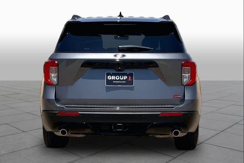 Carbonized Gray Metallic 2023 Ford Explorer ST-Line
