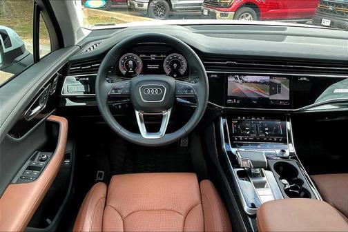 2023 Audi Q7 55 Prestige